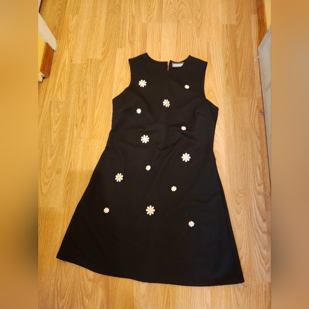 Aqua Blues retro sleeveless black dress with daisies embroidered